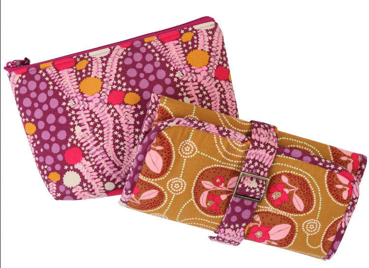 Glo and Go - Essentials Wrap & Bag *Sewing Pattern* Carry your essentials wherever you roam! From: by Annie