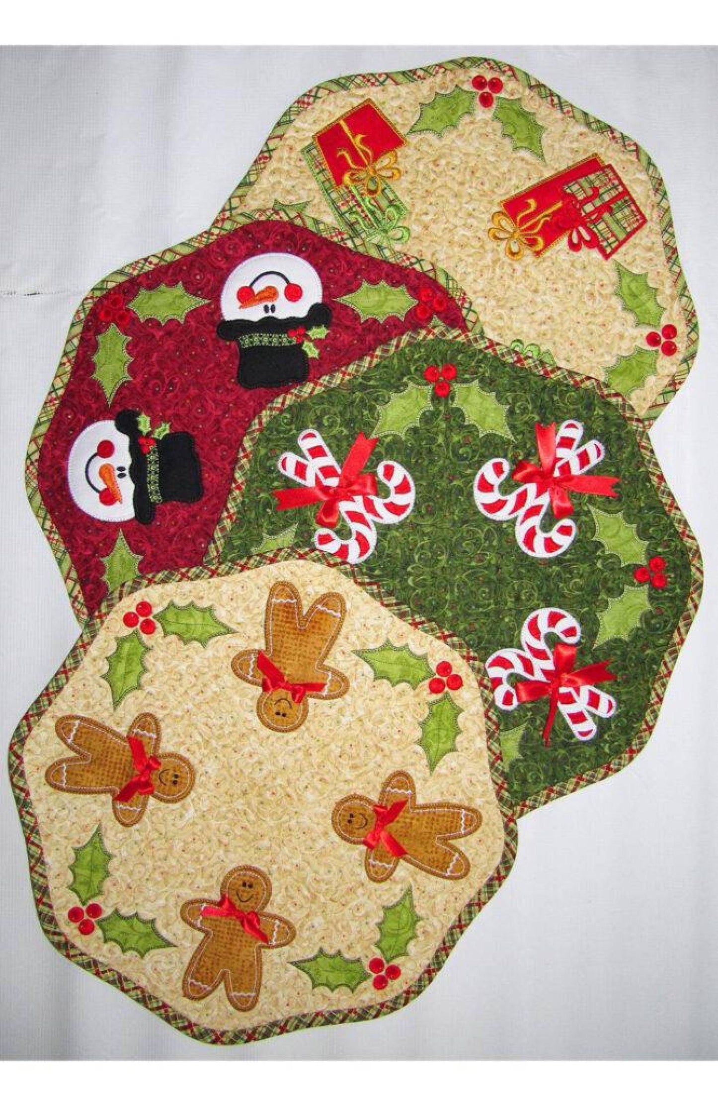 Petite Table Toppers Collection #3 - Winter Holiday*Machine Embroidery CD* From: Janine Babich Designs